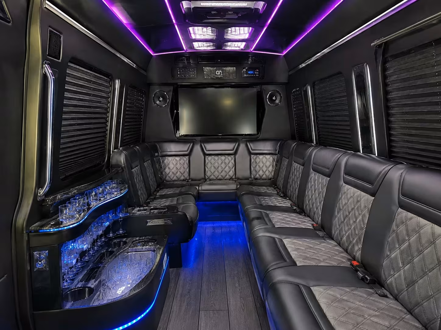 bus rental options for rochester hills trips