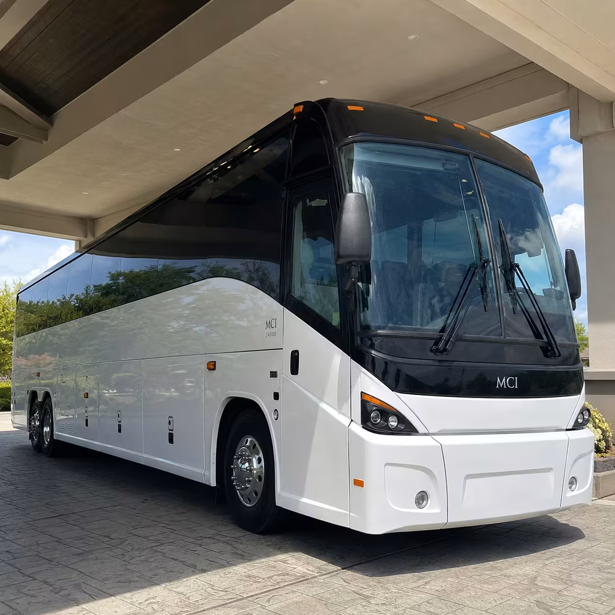 employee shuttles in rochester hills