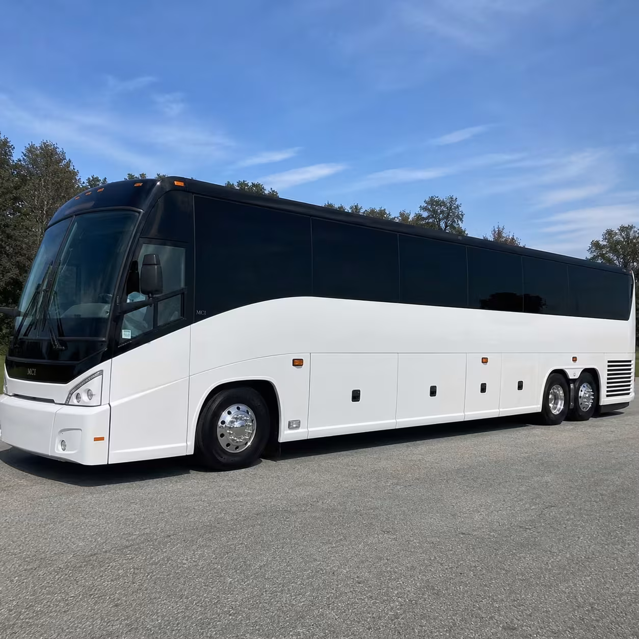 rochester hills 56 passenger charter bus rental
