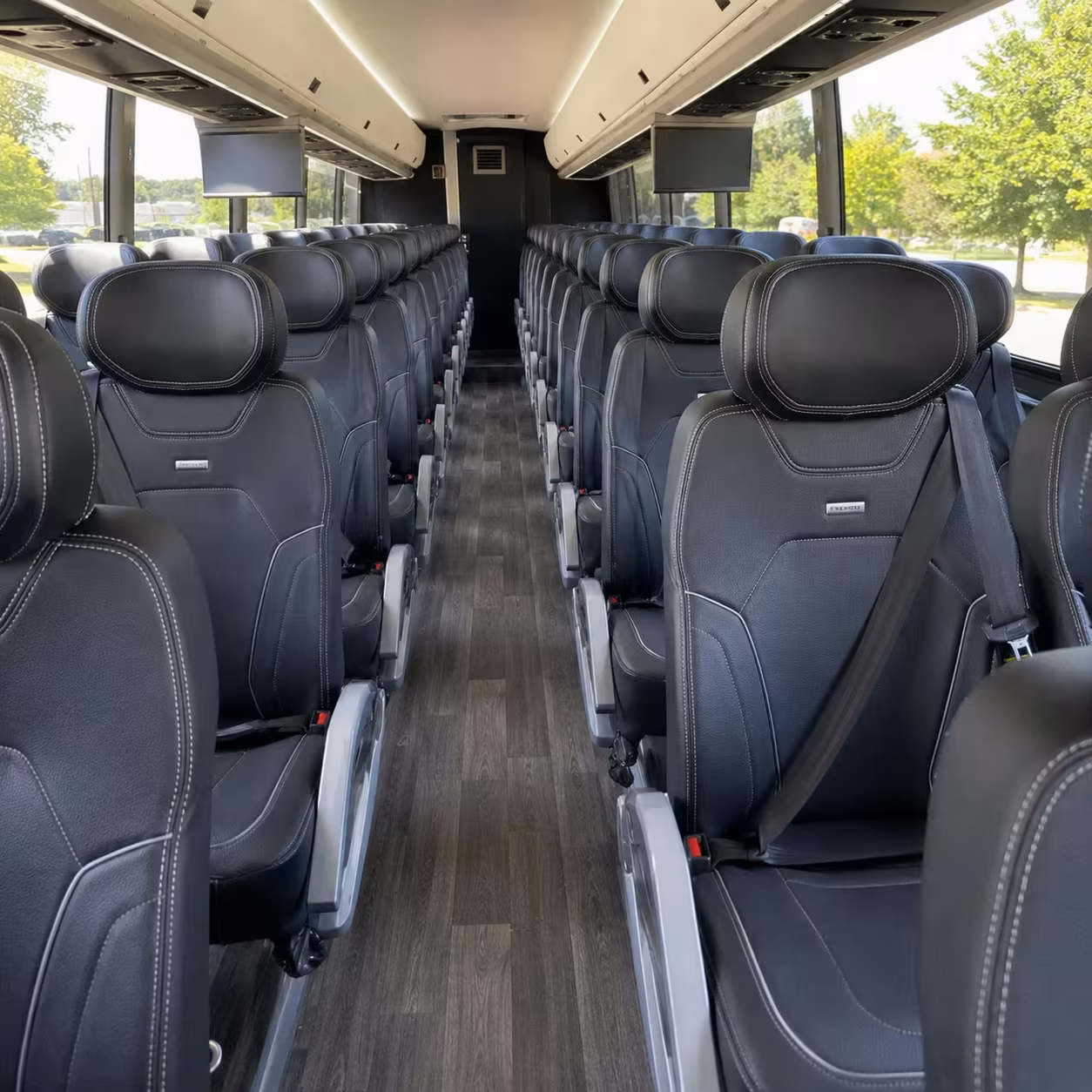 rochester hills charter bus rentals for conferences and events